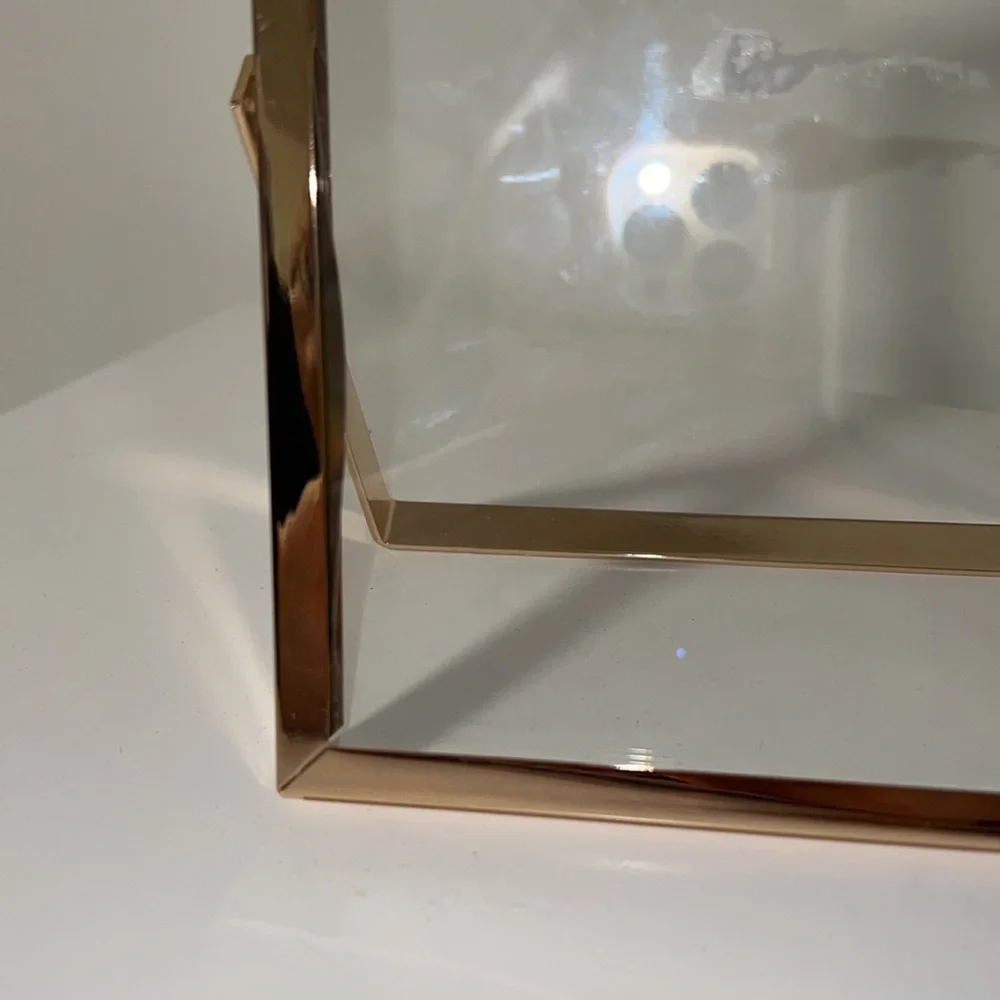 Gold Frame - Picture 2 of 5